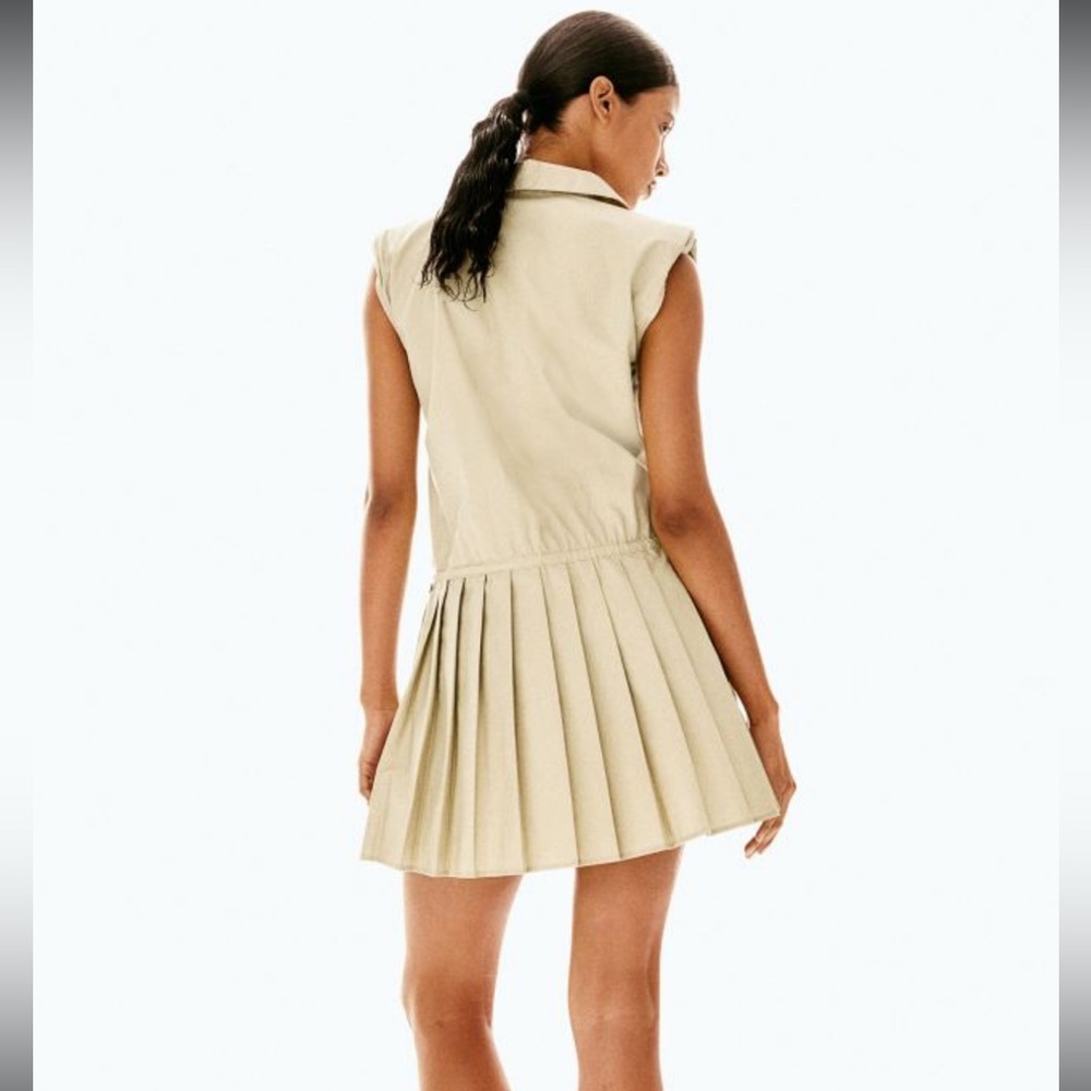 Dress - Picture 2 of 6
